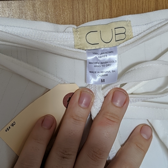 White Silk/Linen Wrap Pants - Picture 2 of 3